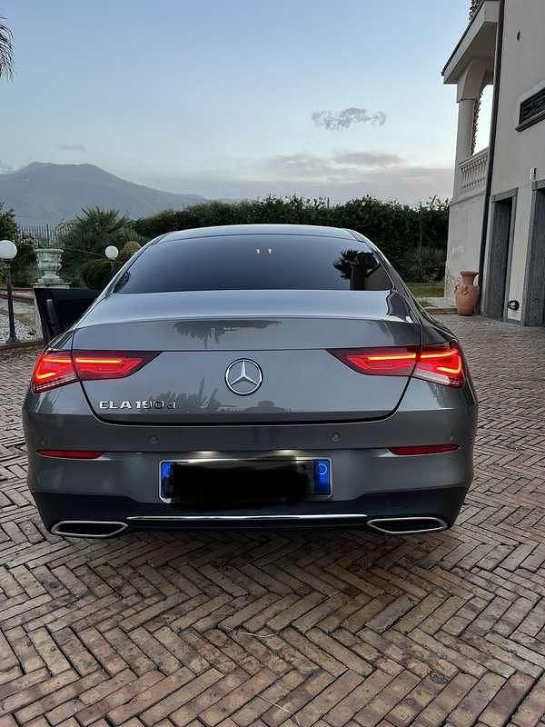 Käytetty Mercedes CLA180 116 HP (85 kW) 2020 Sedan