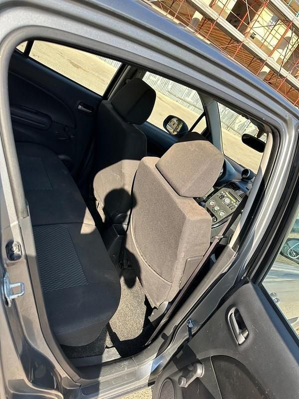 Usata Suzuki Splash GLS 67 CV (49 kW) 2011 Grigio Utilitaria