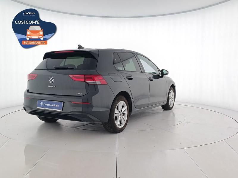 Usata VW Golf VIII Life 131 CV (96 kW) 2023 Urano grey Berlina