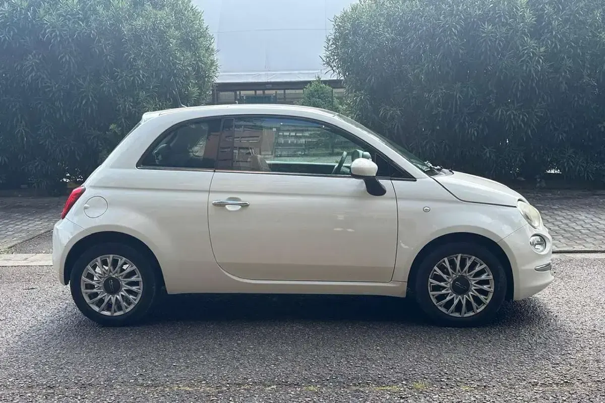 Usata Fiat 500 Lounge 69 CV (50 kW) 2017 Bianco Utilitaria