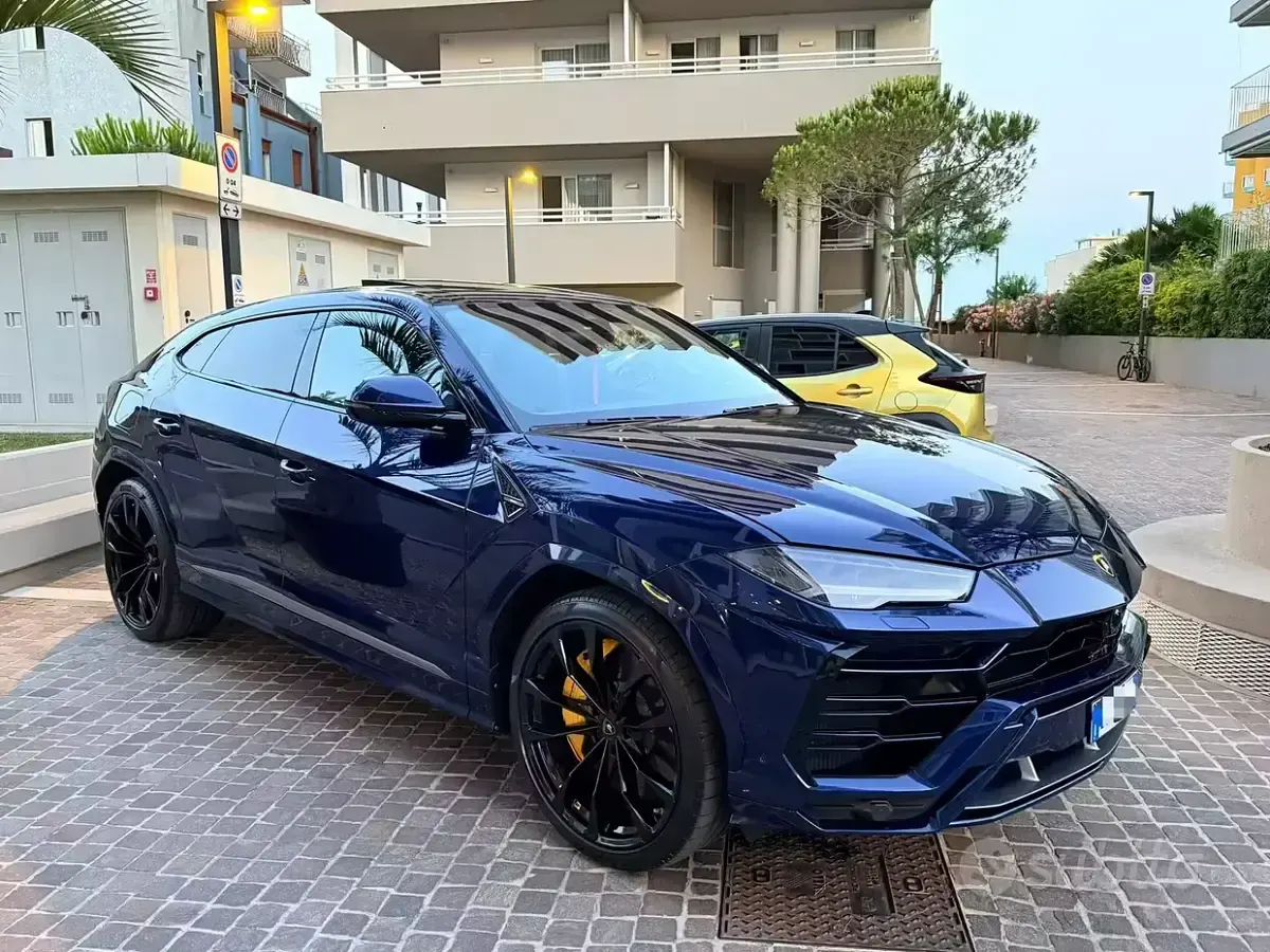 Usata Lamborghini Urus 650 CV (478 kW) 2020 SUV