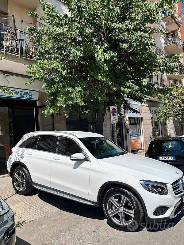 Usata Mercedes GLC250 Executive 204 CV (150 kW) 2016 Bianco SUV