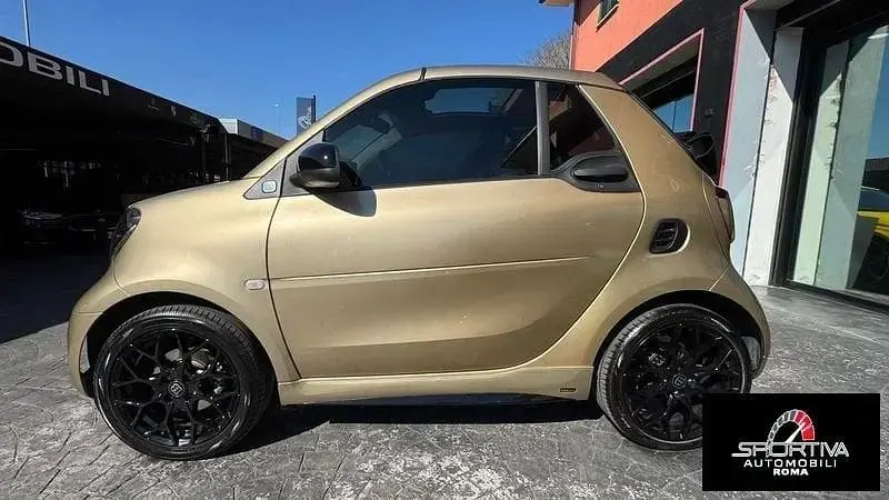 Usata Smart ForTwo Coupé Brabus 59 kW (81 CV) 2021 Marrone Utilitaria