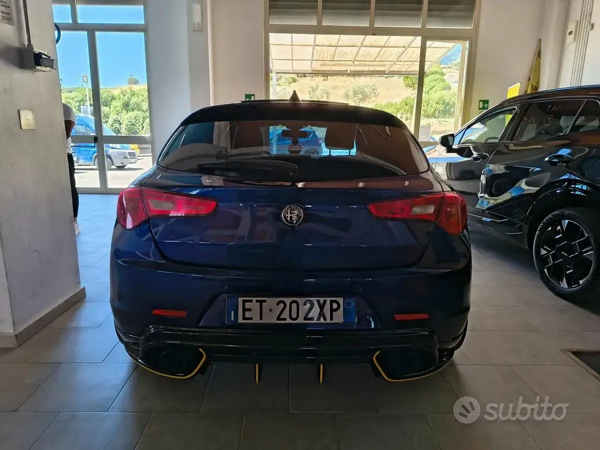 Usata Alfa Romeo Giulietta Quadrifoglio Verde 240 CV (176 kW) 2012 Blu Utilitaria