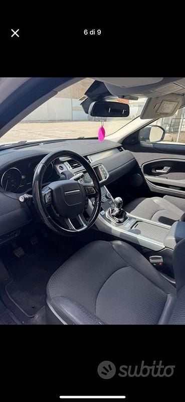 Usata Land Rover Range Rover evoque Prestige 150 CV (110 kW) 2017 Bianco SUV