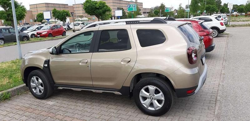 Usata Dacia Duster Comfort 101 CV (74 kW) 2020 SUV