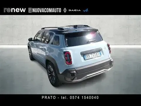 Begagnad Renault 4 E-Tech Iconic 110 kW (150 HK) 2025 Blå SUV
