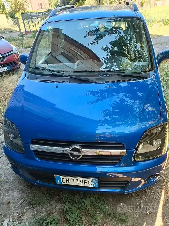 Usata Opel Agila 75 CV (55 kW) 2004 Bluazzurro Monovolume