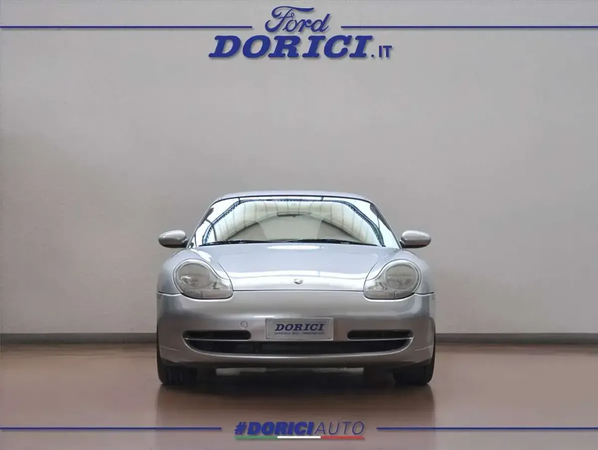 Usata Porsche 911 Carrera 300 CV (220 kW) 1999 Argento Coupé