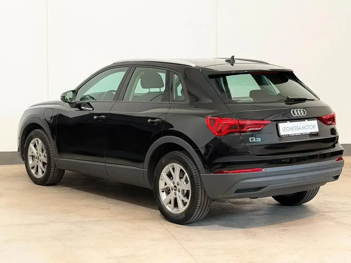 Usata Audi Q3 Ambiente 150 CV (110 kW) 2021 Nero SUV