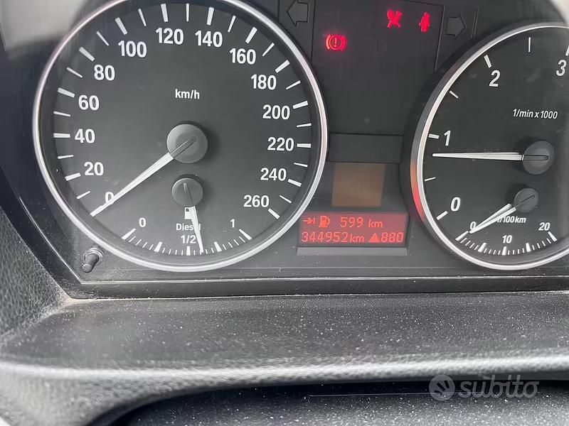 Usata BMW 320 177 CV (130 kW) 2007 Nero Berlina