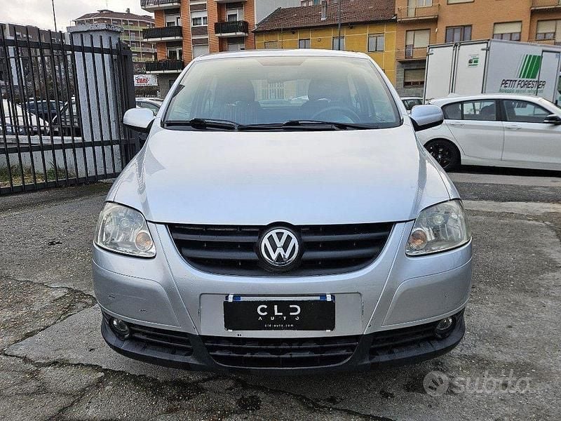 Usata VW Fox 54 CV (39 kW) 2009 Grigio Utilitaria