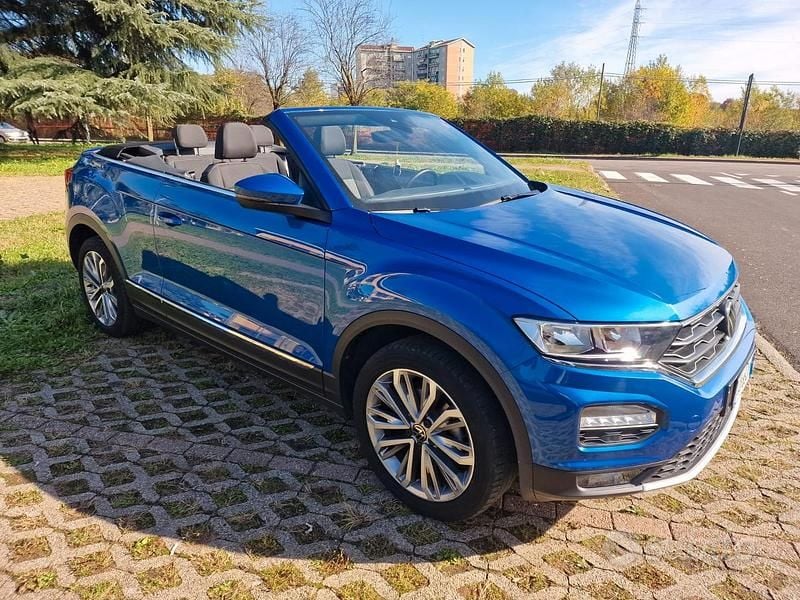 Blu Usata 2021 VW T-Roc Cabriolet Cabrio | 22.500 € (Buon prezzo) - Immagine 1/4