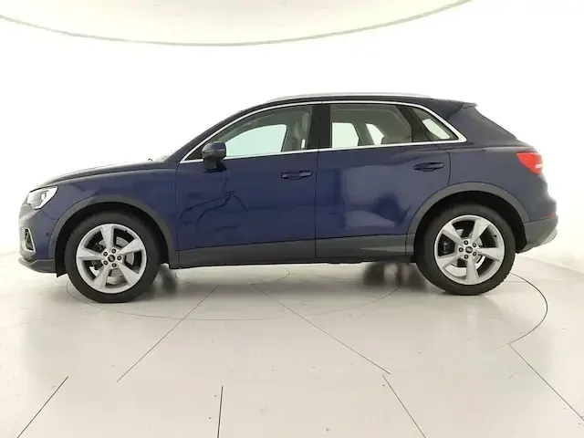 Usata Audi Q3 Advanced Plus 150 CV (110 kW) 2022 2d blu navarra metallizzato SUV