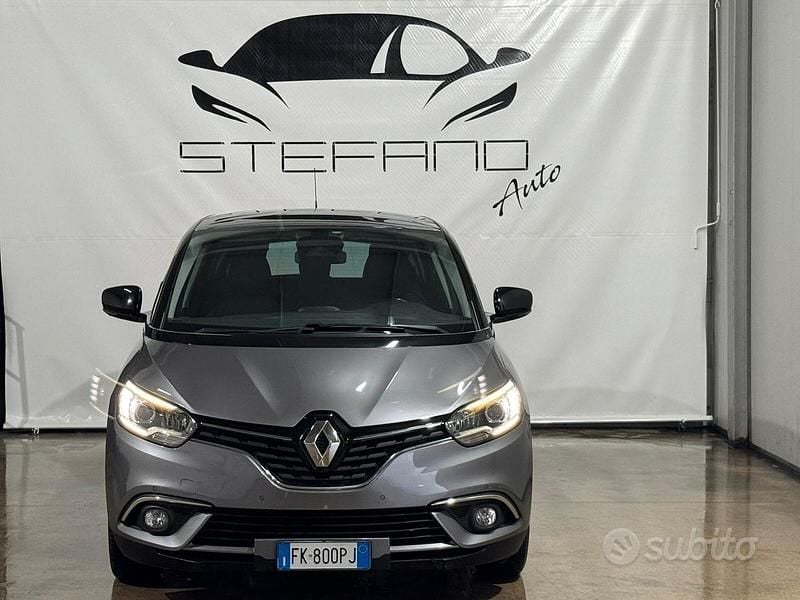 Grigio Usata 2017 Renault Scénic IV Zen Monovolume | 9999 € (Ottimo prezzo) - Immagine 1/4