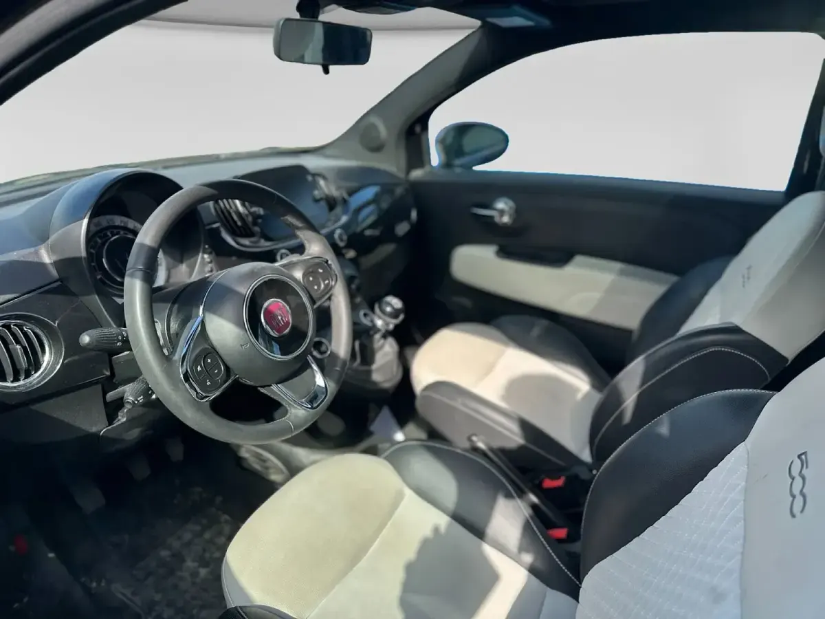 Usata Fiat 500 Dolcevita 70 CV (51 kW) 2021 Rosso Berlina
