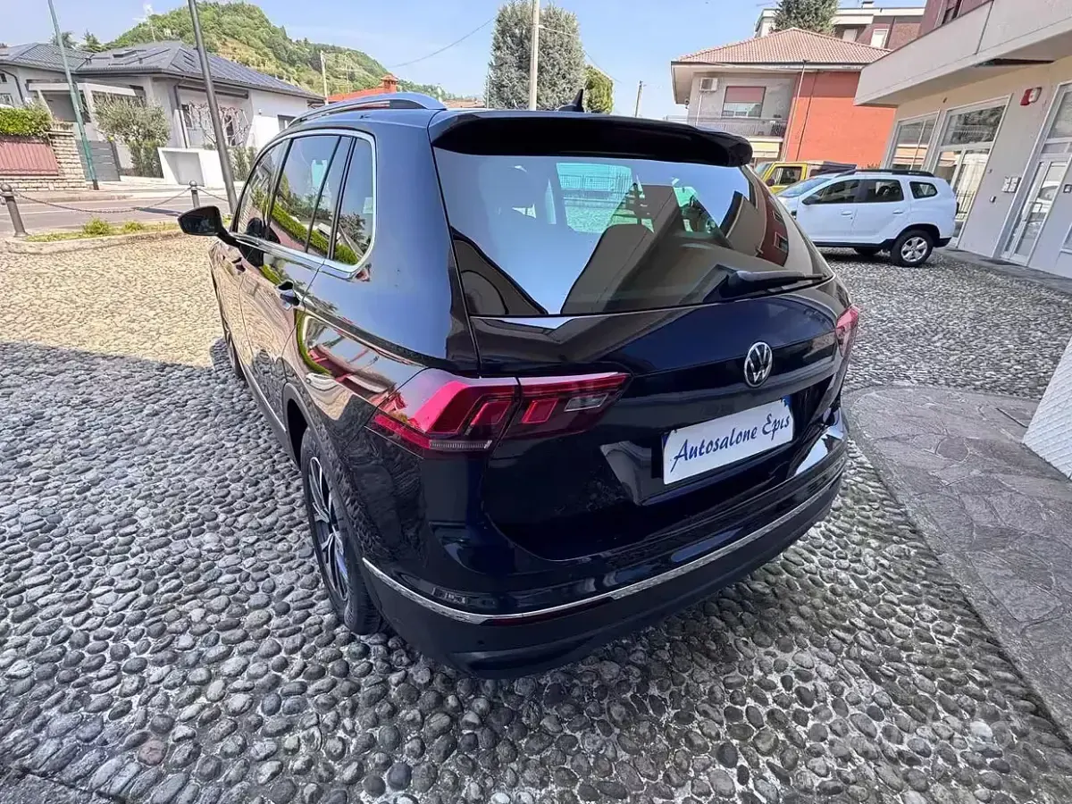Usata VW Tiguan Life 150 CV (110 kW) 2022 Nero SUV