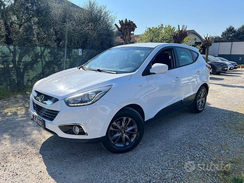 Usata Hyundai ix35 Comfort 116 CV (85 kW) 2015 Bianco SUV