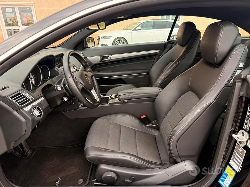 Usata Mercedes E350 252 CV (185 kW) 2013 Nero Coupé