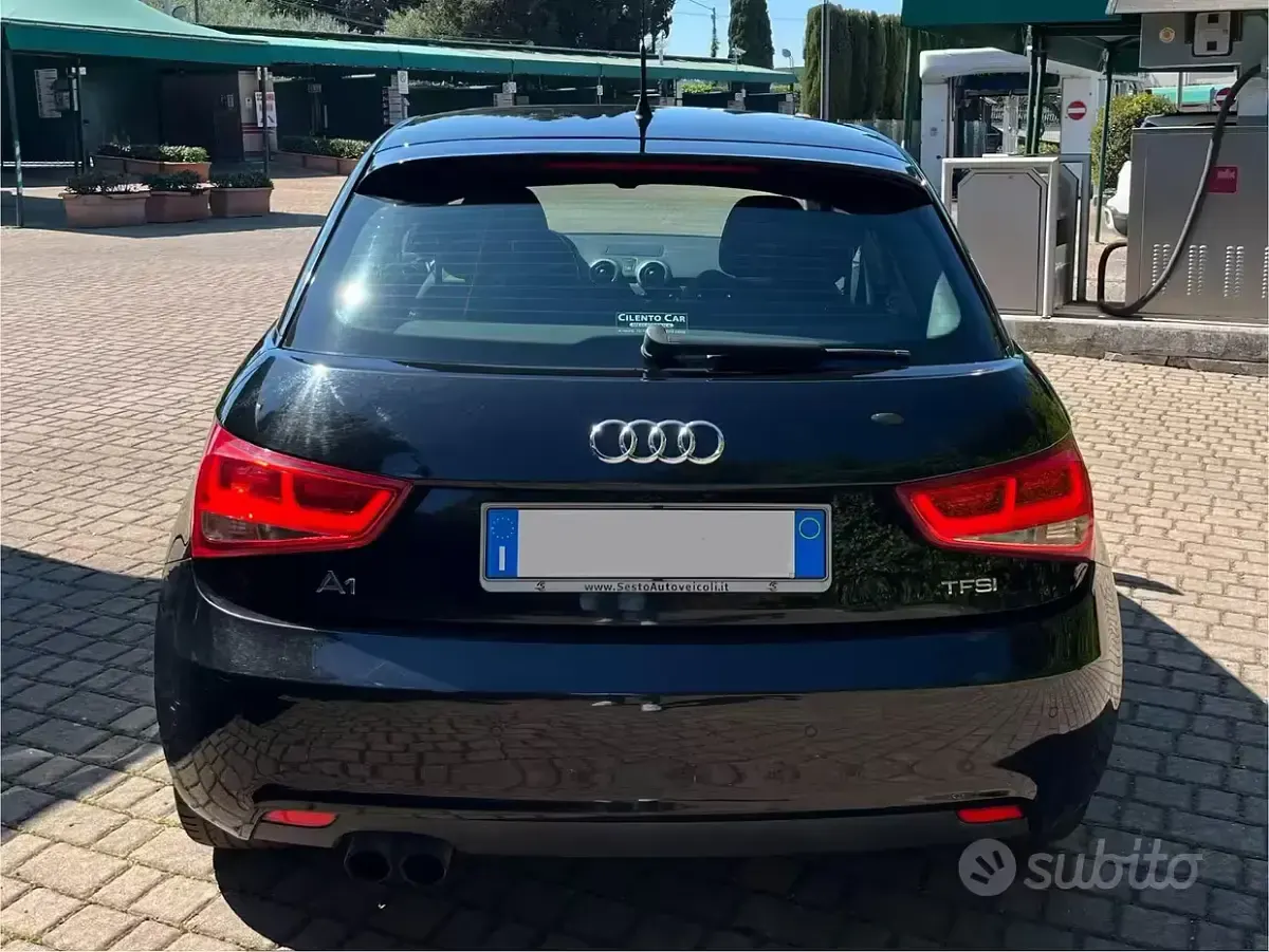 Usata Audi A1 Ambition 122 CV (89 kW) 2012 Nero Utilitaria