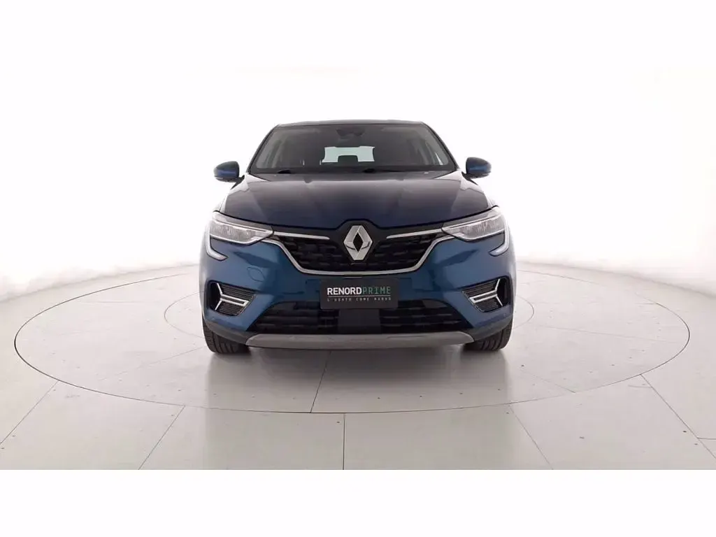 Usata Renault Arkana Techno 143 CV (105 kW) 2023 Blu scuro SUV