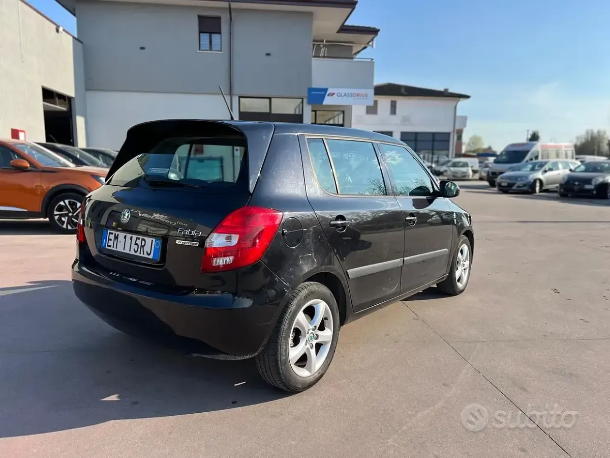 Usata Skoda Fabia GreenLine 75 CV (55 kW) 2012 Nero Station wagon