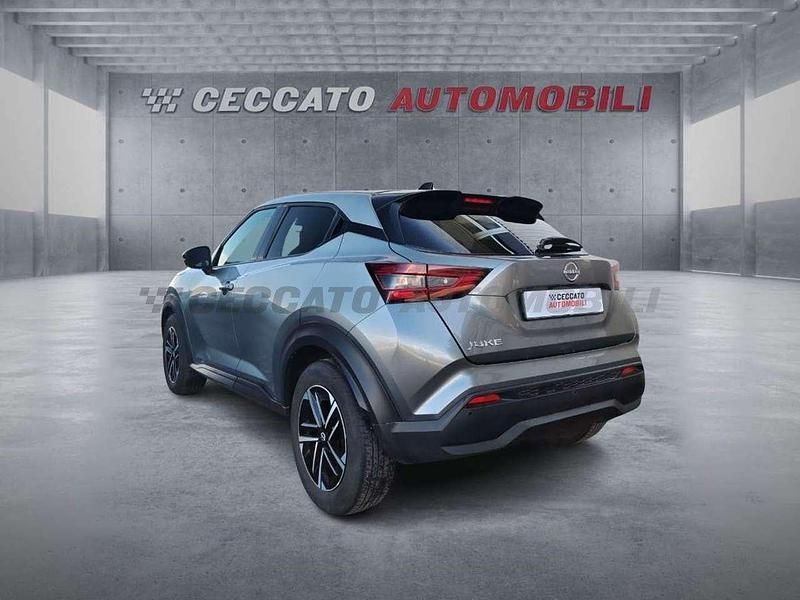 Usata Nissan Juke N-Connecta 114 CV (83 kW) 2025 Grigio SUV