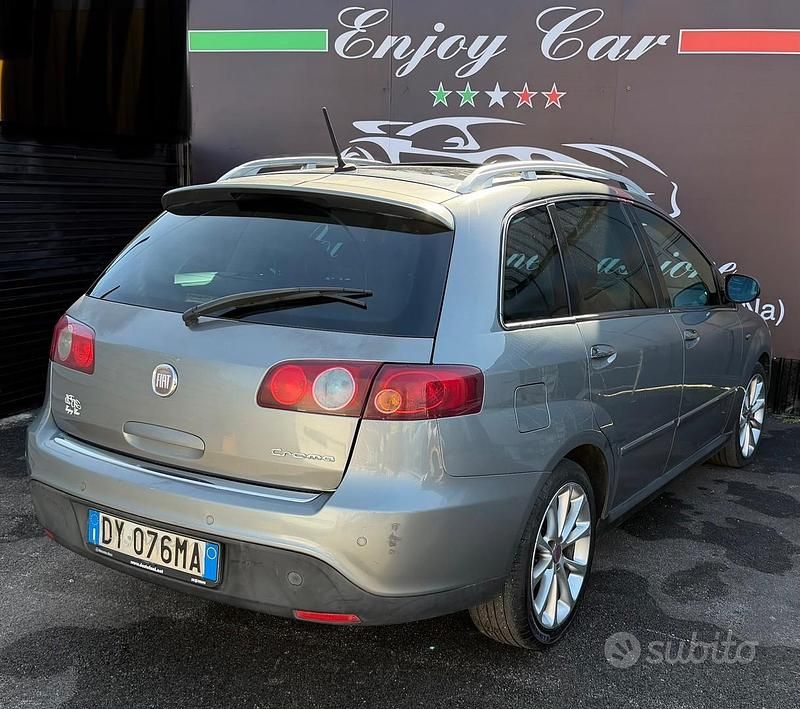 Usata Fiat Croma 149 CV (109 kW) 2010 Grigio Station wagon