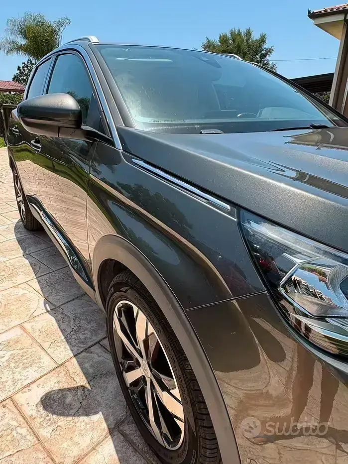 Usata Peugeot 3008 120 CV (88 kW) 2017 Grigio SUV