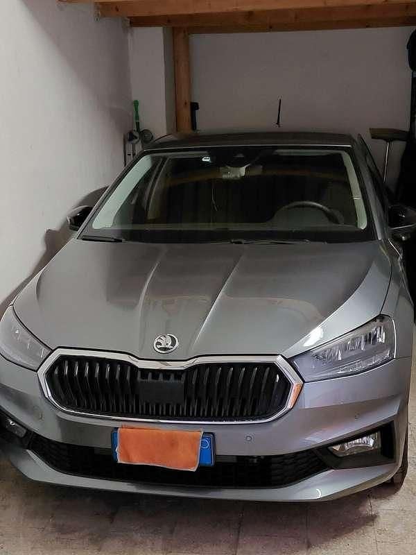 Usata Skoda Fabia 95 CV (69 kW) 2024 Grigio Utilitaria