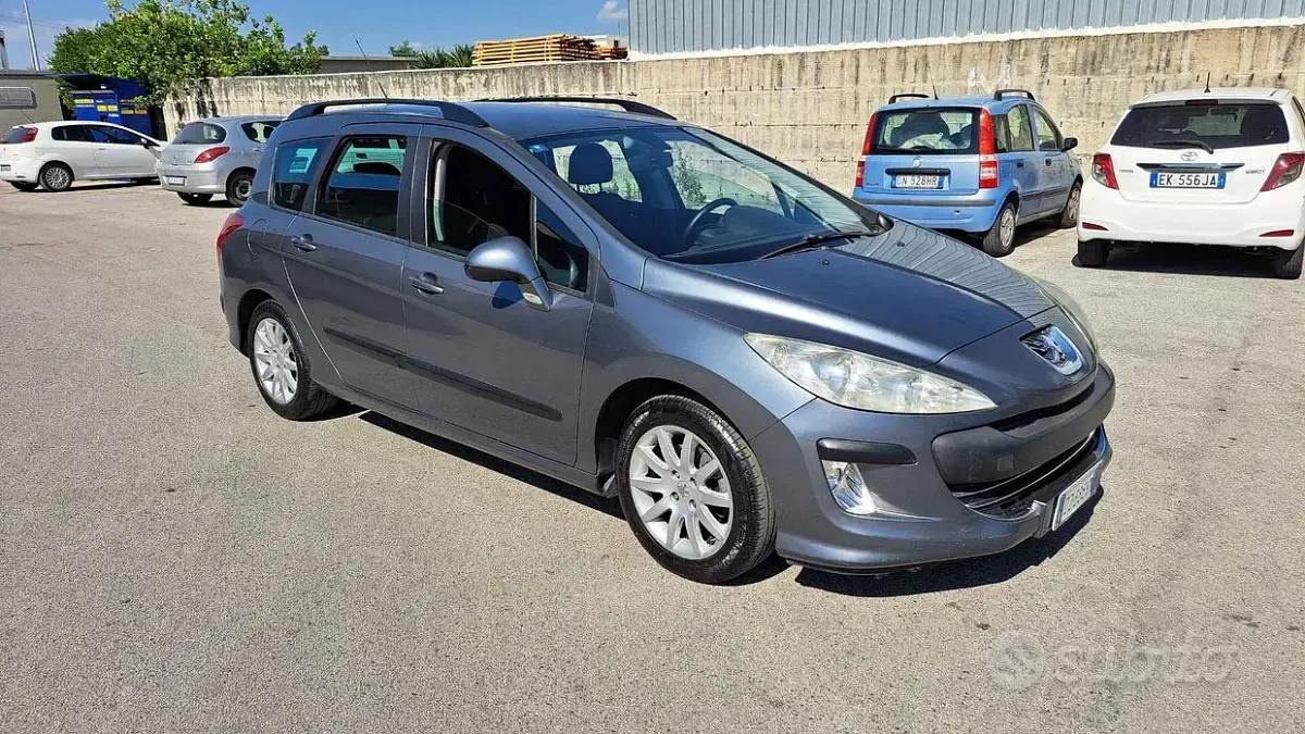 Usata Peugeot 308 109 CV (80 kW) 2009 Grigio Station wagon