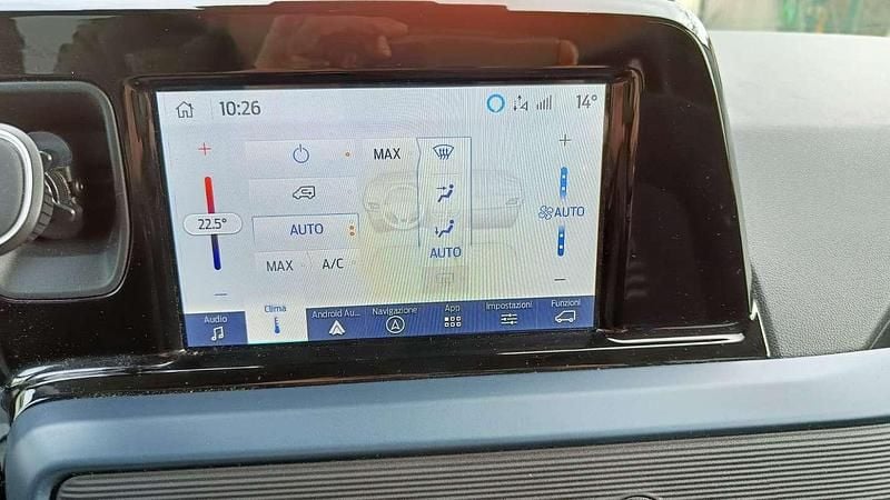 Usata Ford Tourneo Courier Active 124 CV (91 kW) 2024 Grigio Monovolume