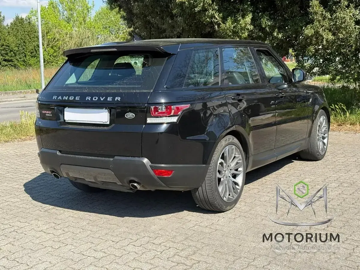Usata Land Rover Range Rover HSE Dynamic 249 CV (183 kW) 2016 Nero SUV