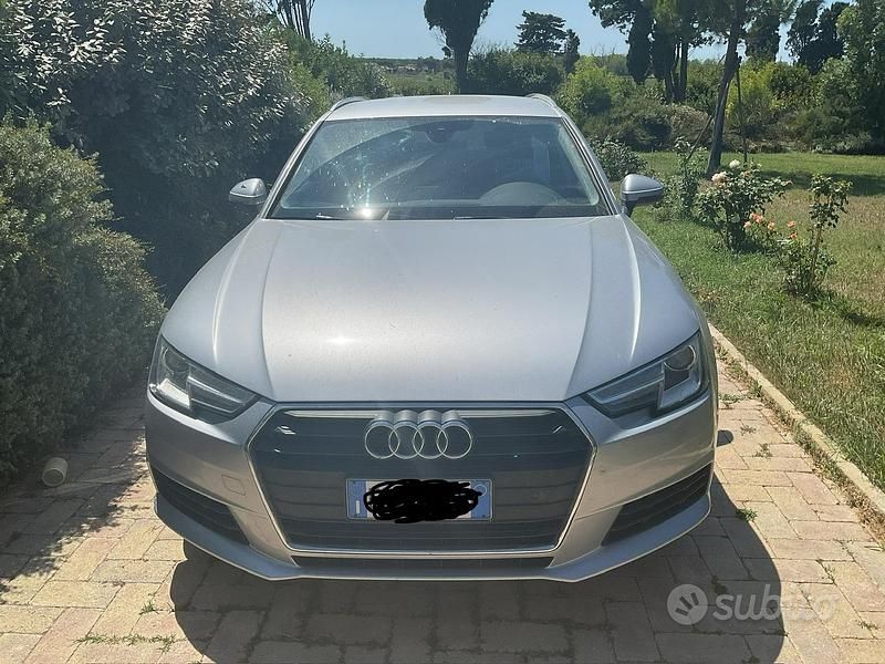 Usata Audi A4 Business 150 CV (110 kW) 2017 Grigio Station wagon
