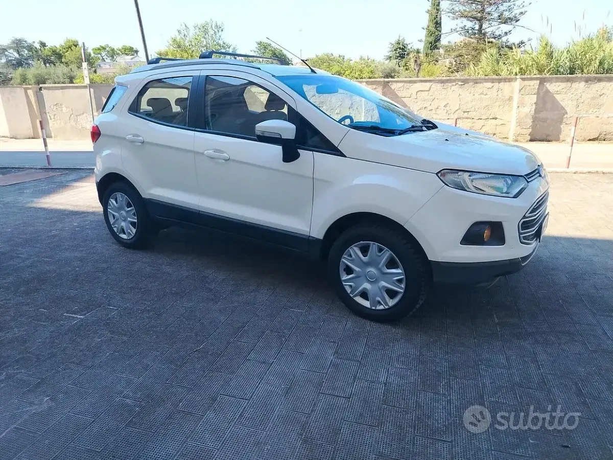 Usata Ford Ecosport Titanium 95 CV (69 kW) 2017 Bianco SUV