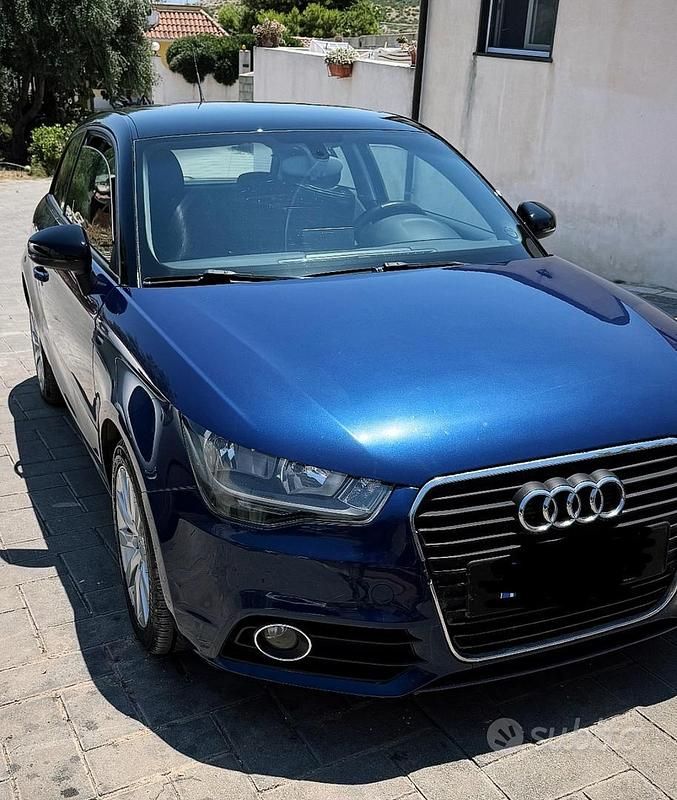 Usata Audi A1 122 CV (89 kW) 2010 Blu Utilitaria