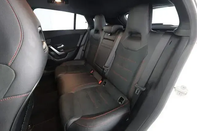 Usata Mercedes CLA200 Premium 149 CV (109 kW) 2020 Bianco Coupé