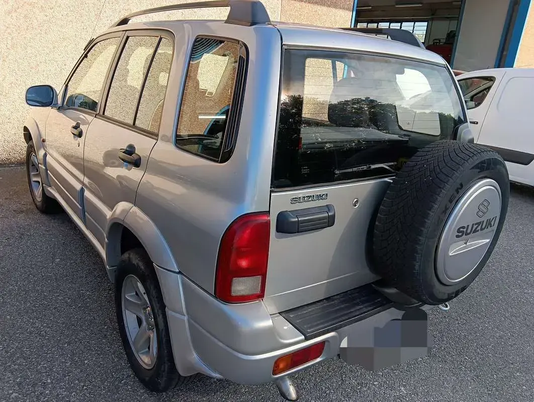 Usata Suzuki Grand Vitara 109 CV (80 kW) 2004 SUV