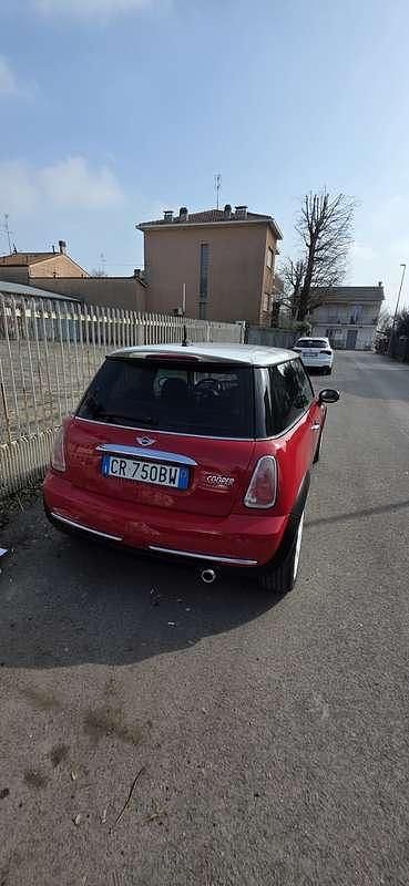Usata Mini Cooper 116 CV (85 kW) 2004 Rosso Utilitaria