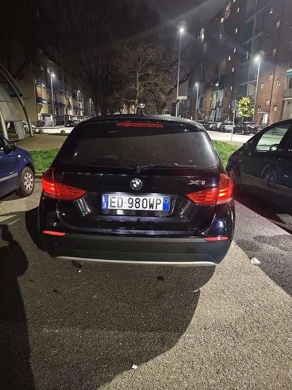 Usata BMW 118 165 CV (121 kW) 2010 Utilitaria