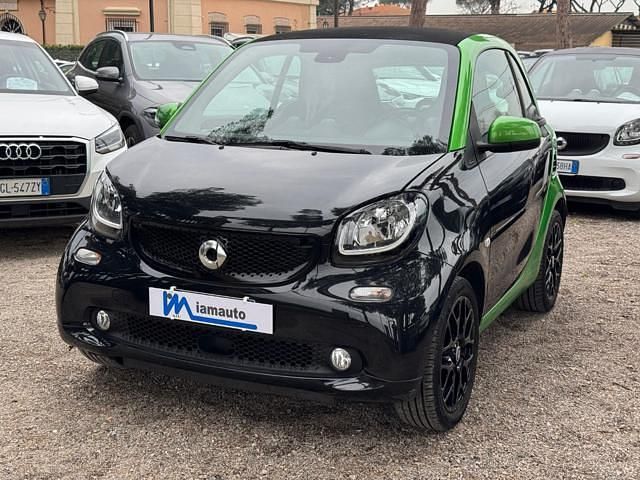 Usata Smart ForTwo Electric Drive 60 kW (82 CV) 2018 Nero Utilitaria