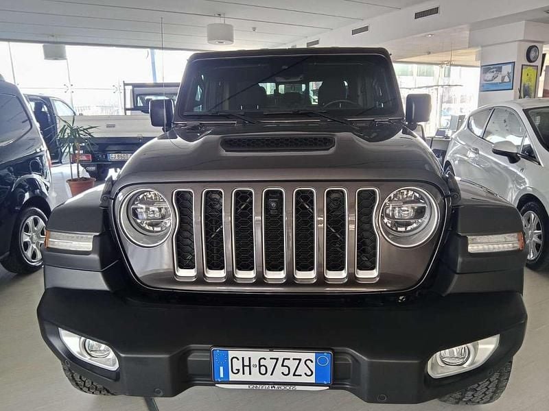 Usata Jeep Gladiator Overland 264 CV (194 kW) 2022 Grigio Pick-up