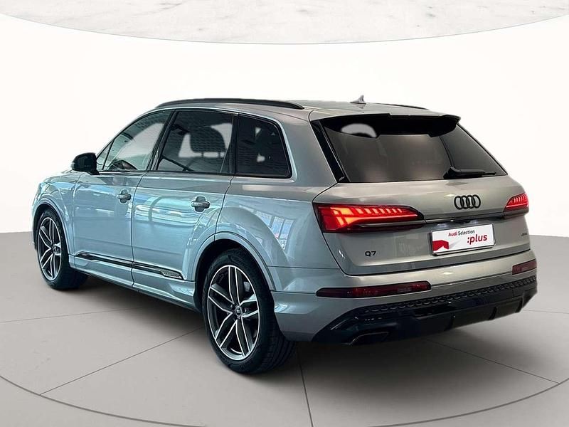 Usata Audi Q7 S-Line 286 CV (210 kW) 2025 Grigio satellite metallizzato SUV