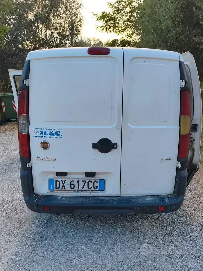 Usata Fiat Doblò 105 CV (77 kW) 2009 Bianco Monovolume