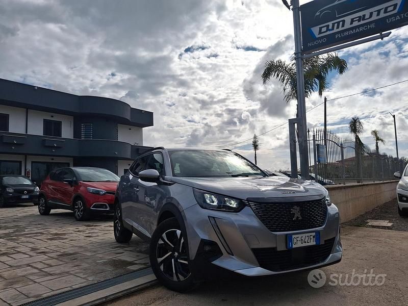 Usata Peugeot 2008 Allure 110 CV (80 kW) 2021 Grigio SUV