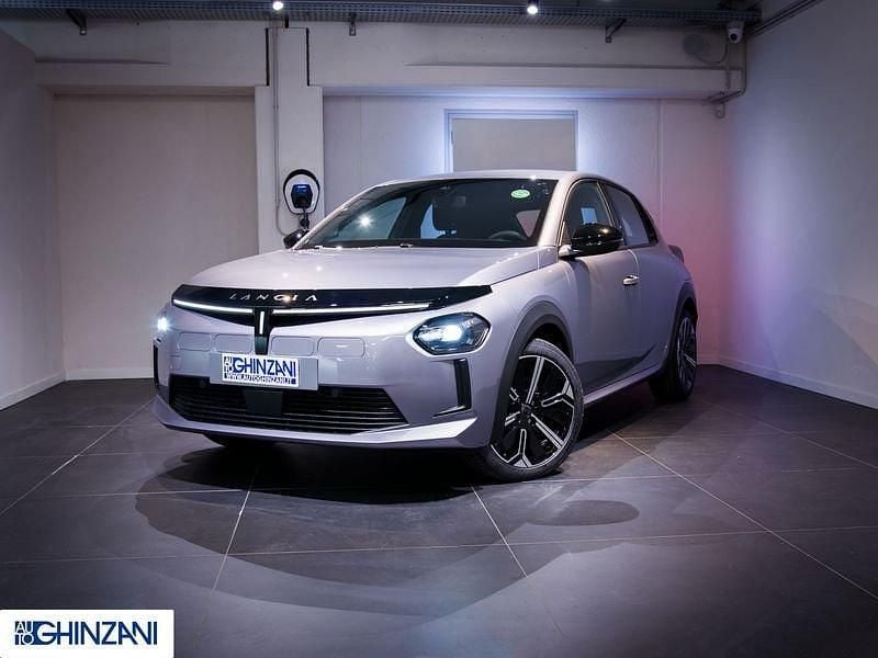 Nuova Lancia Ypsilon 61 kW (84 CV) 2025 Grigio Utilitaria