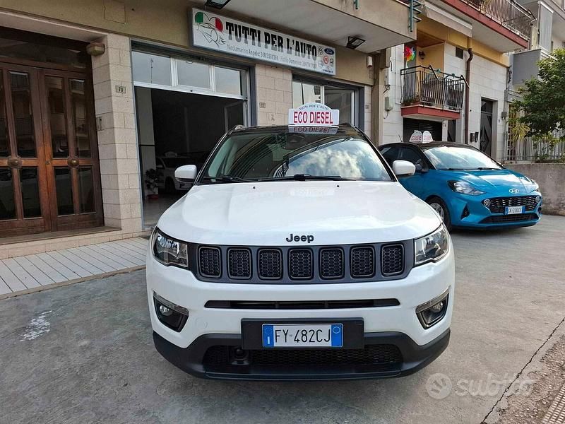 Usata Jeep Compass Night Eagle 120 CV (88 kW) 2019 Bianco SUV
