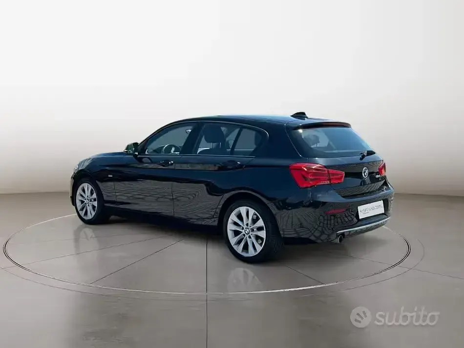 Usata BMW 118 2016 Nero Utilitaria