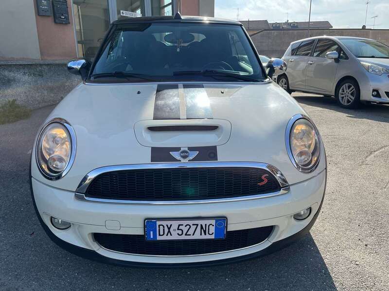 Usata Mini Cooper S Cabriolet 174 CV (127 kW) 2009 Bianco Cabrio
