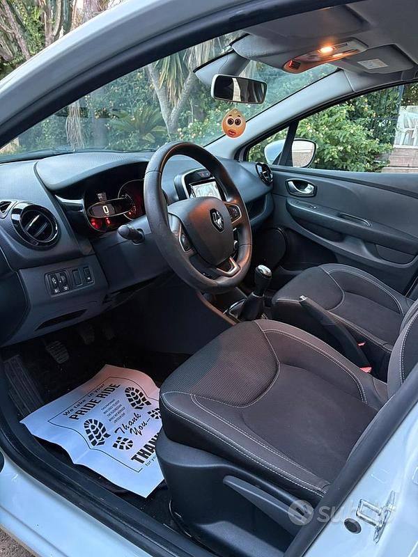 Usata Renault Clio IV 75 CV (55 kW) 2016 Bianco Utilitaria